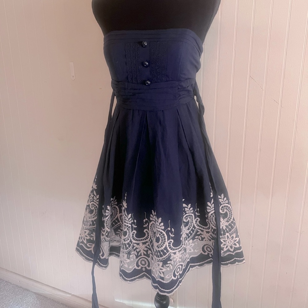 Rue 21 Super cute fluffy mini dress, junior size 7. A line with liner bu…